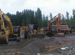 伊宁县农发现0.8万亩农田建设